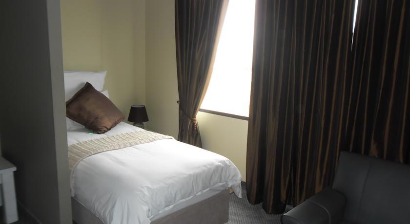 Desert Villa Guesthouse & Tours Swakopmund Room photo